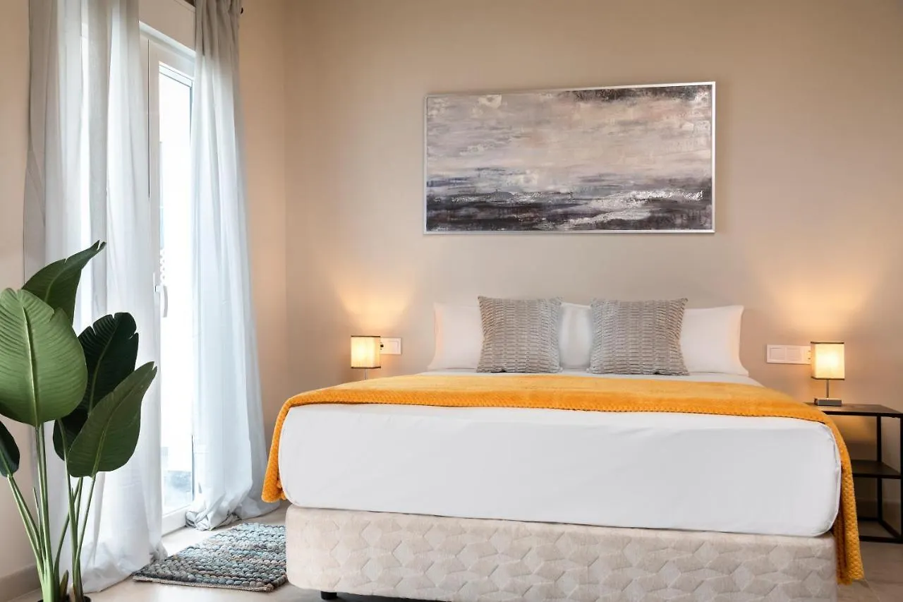 Triana Pureza Suite Con Patio Privado Sewilla Apartament